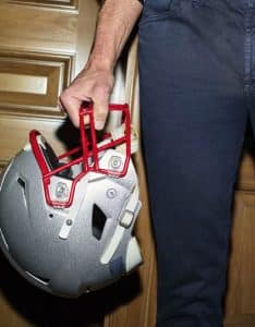 THE HELMET BRADY WORE TO PRACTICE AT A LOCAL FLORIDA HIGH SCHOOL DURING THE PANDEMIC, WITH THE NEW ENGLAND PATRIOTS DECALS REMOVED.