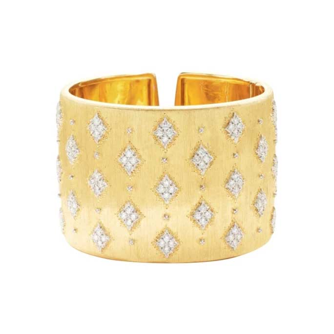 BUCCELLATI GOLD AND DIAMOND CUFF