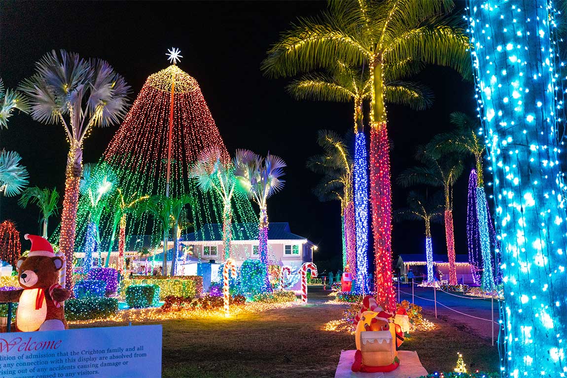 Christmas decorations in the Cayman Islands, Crighton display